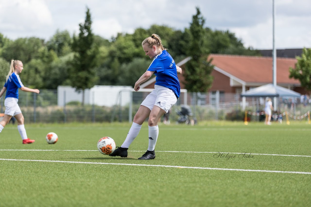 Bild 107 - Frauen FSC Kaltenkirchen - SG Daenisch-Muessen : Ergebnis: 7:1